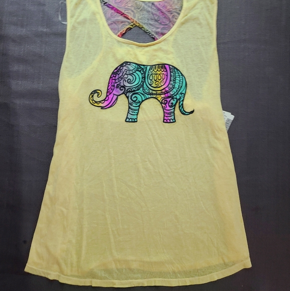 New Women's Plus 2X Bohemian Elephant Tank Top - Picture 2 of 6